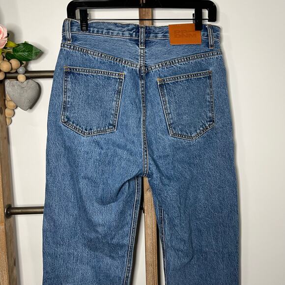 Princess Polly Asymmetrical Cross Over Denim Jeans - Picture 5 of 7